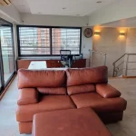 a13e45b6-423f-421f-b524-c8ae55f98df9_u_large